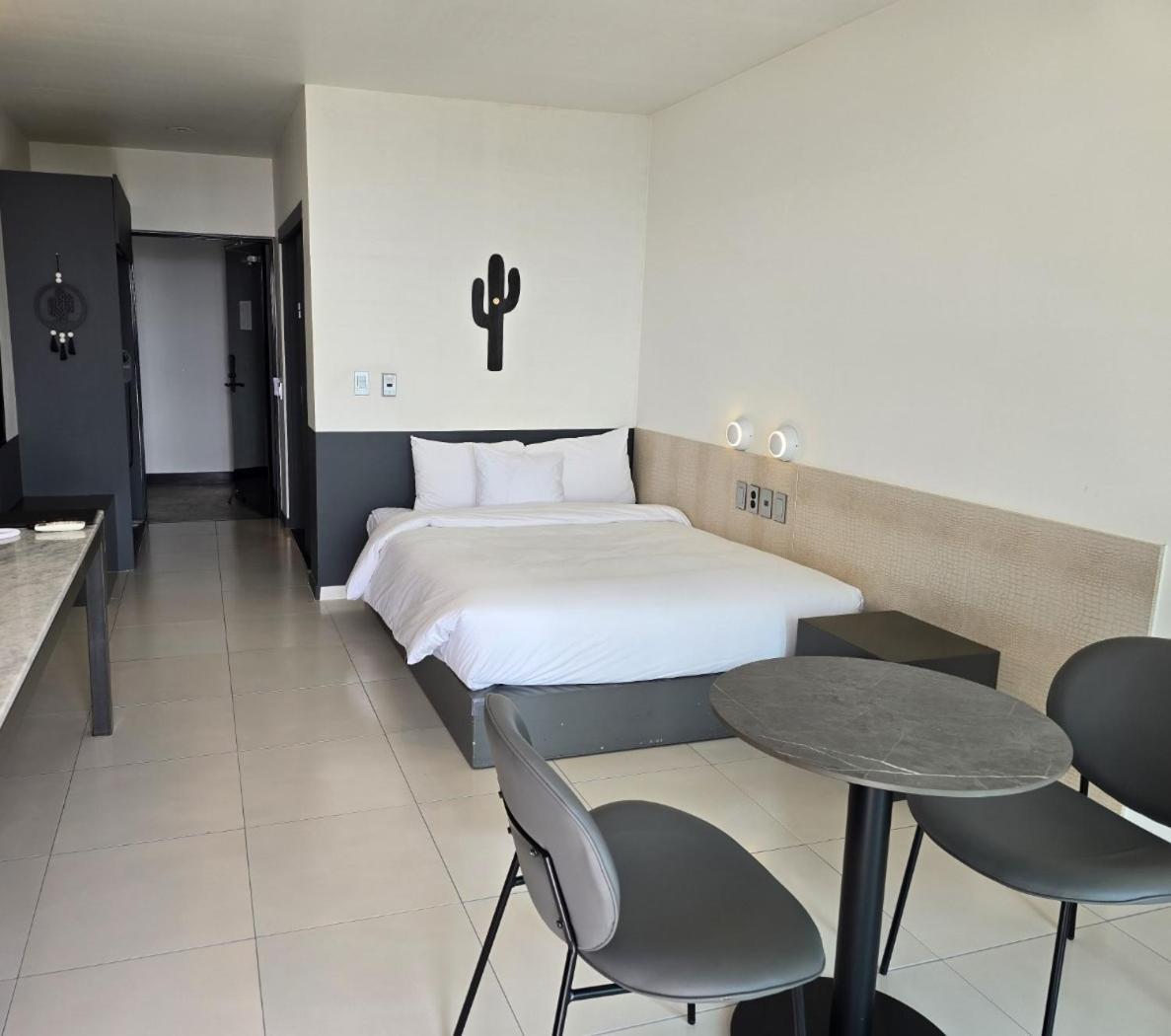 Lareem Boutique Hotel Yerye-dong Exteriör bild